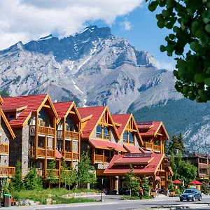 https://moose-hotel-suites-banff.banff-hotel.com