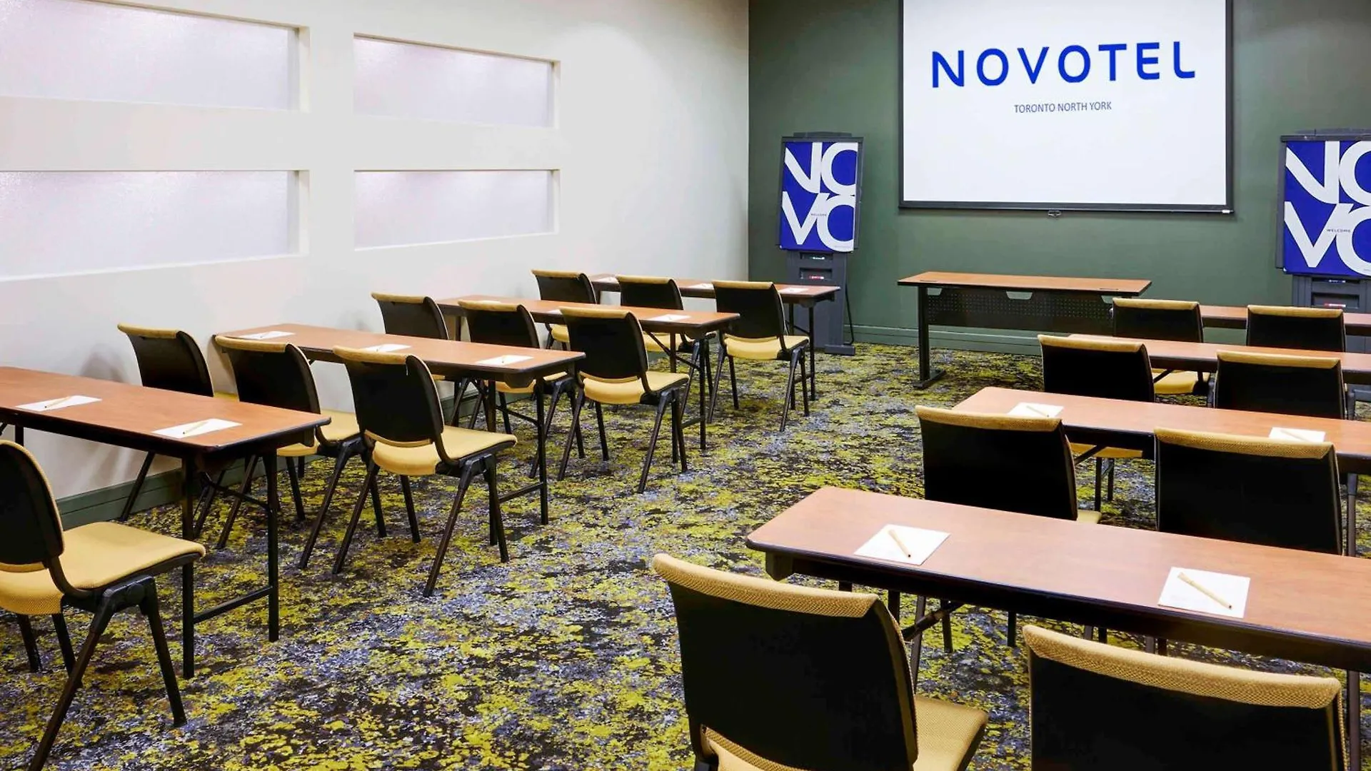 Novotel Toronto North York