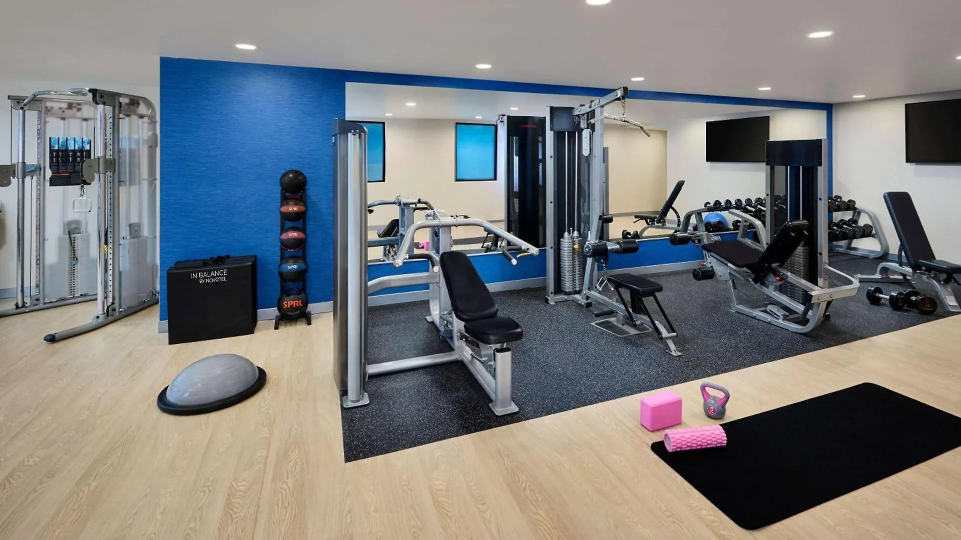 *** Hotel Novotel Toronto North York Canada