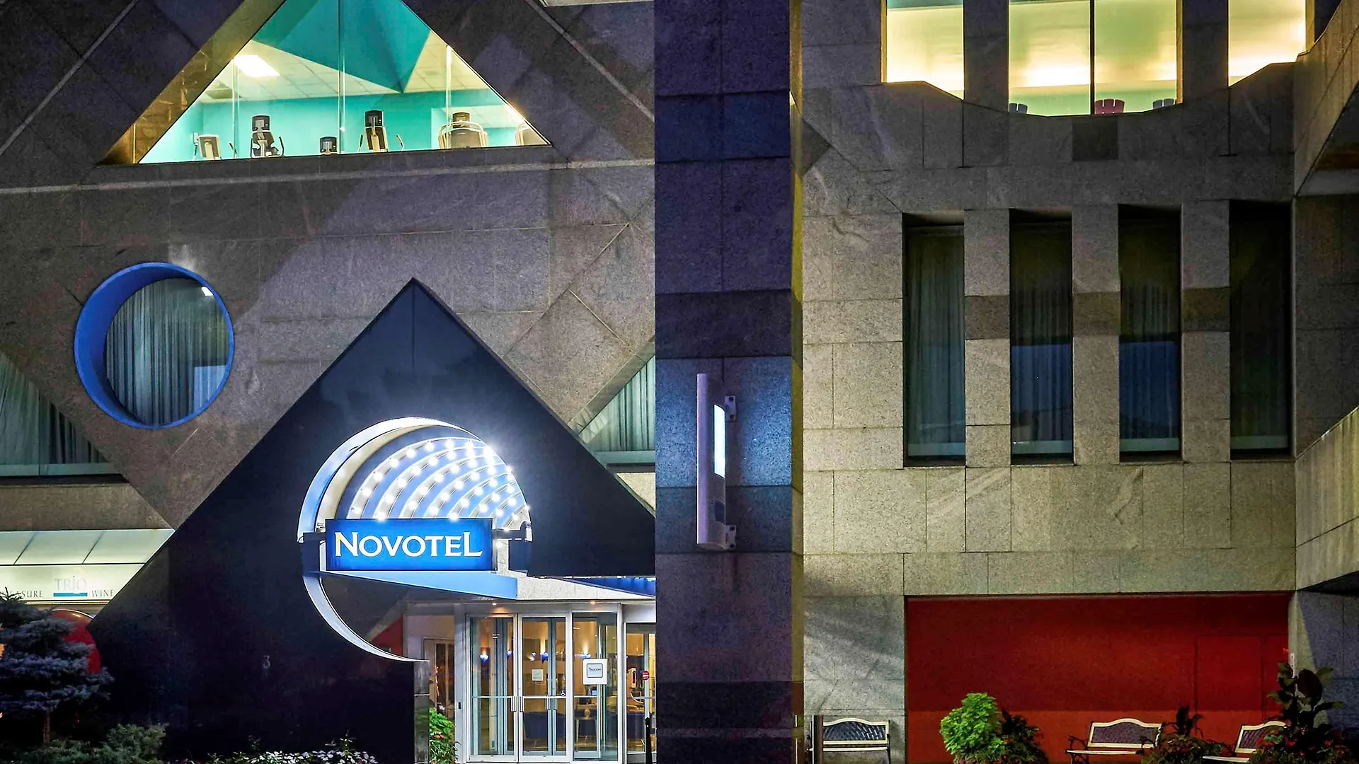 Novotel Toronto North York